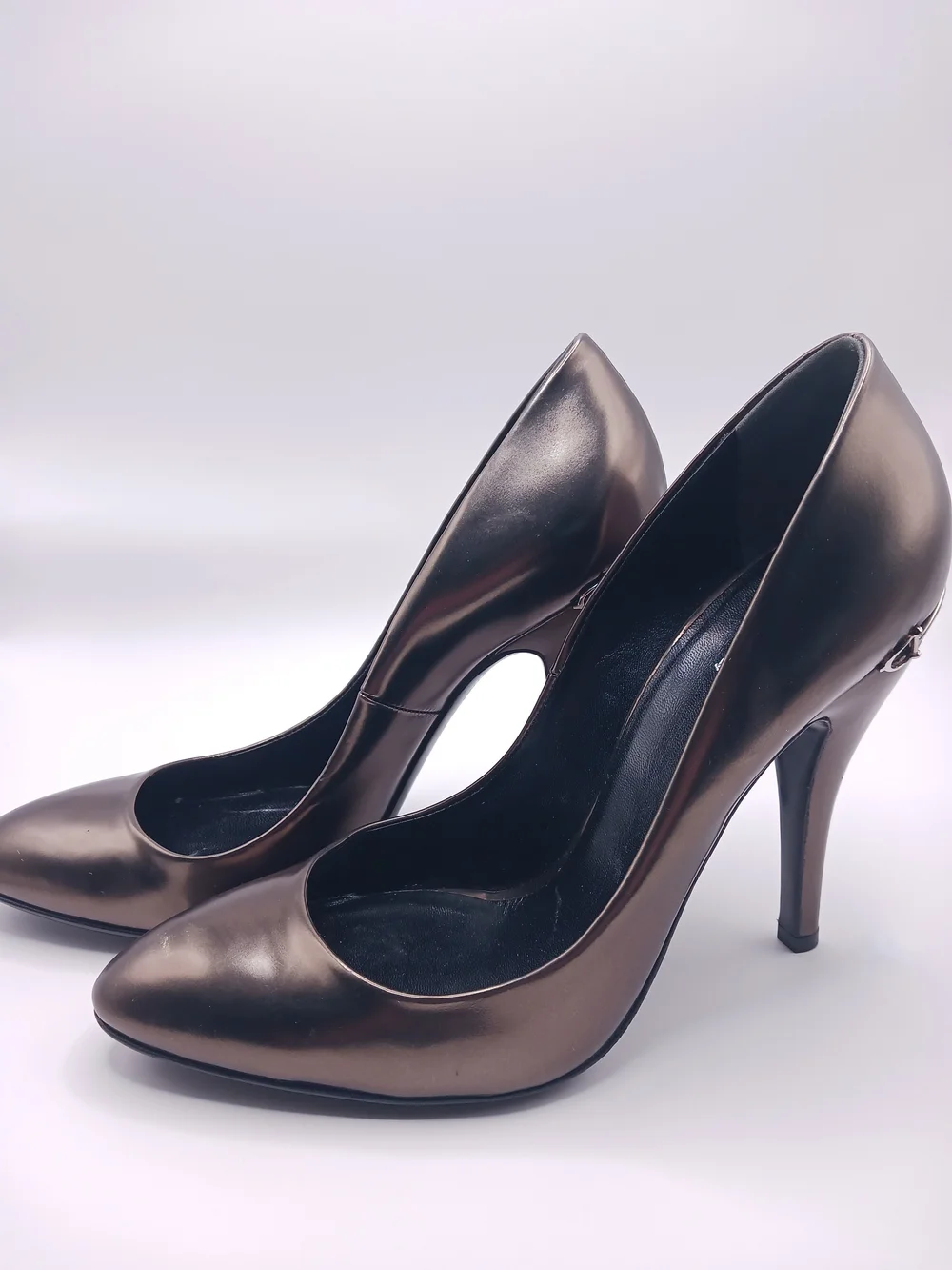 Gucci - Leather High-Heel Pumps in Metallic Bronze